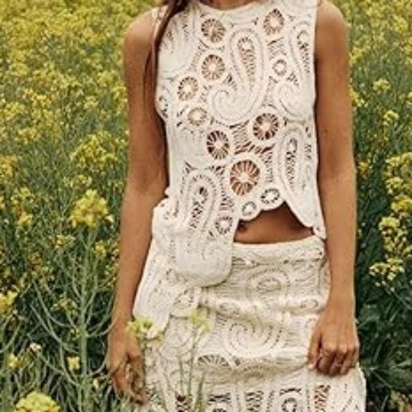 CROCHET LACE TANK/COVER-ALL - Picture 14 of 16
